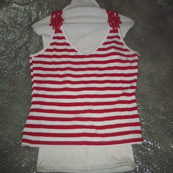 womens red, white striped tank.FREDERICK'S OF HOLLYWOOD.crochet back.size small - Picture 1 of 3